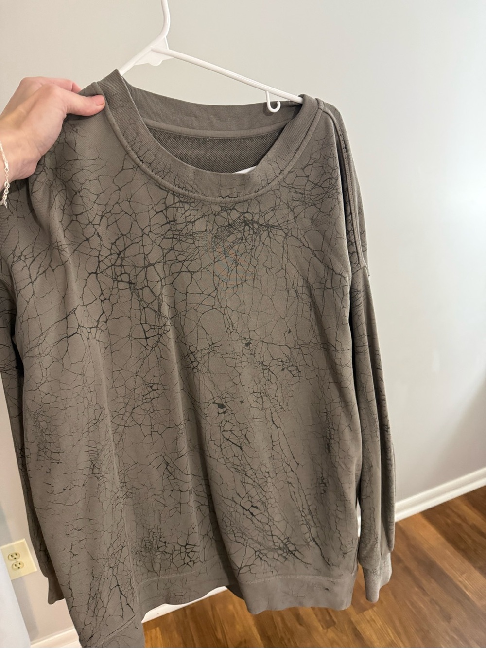 lululemon athletica Olive Green Crackle-Print Crewneck Sweatshirt